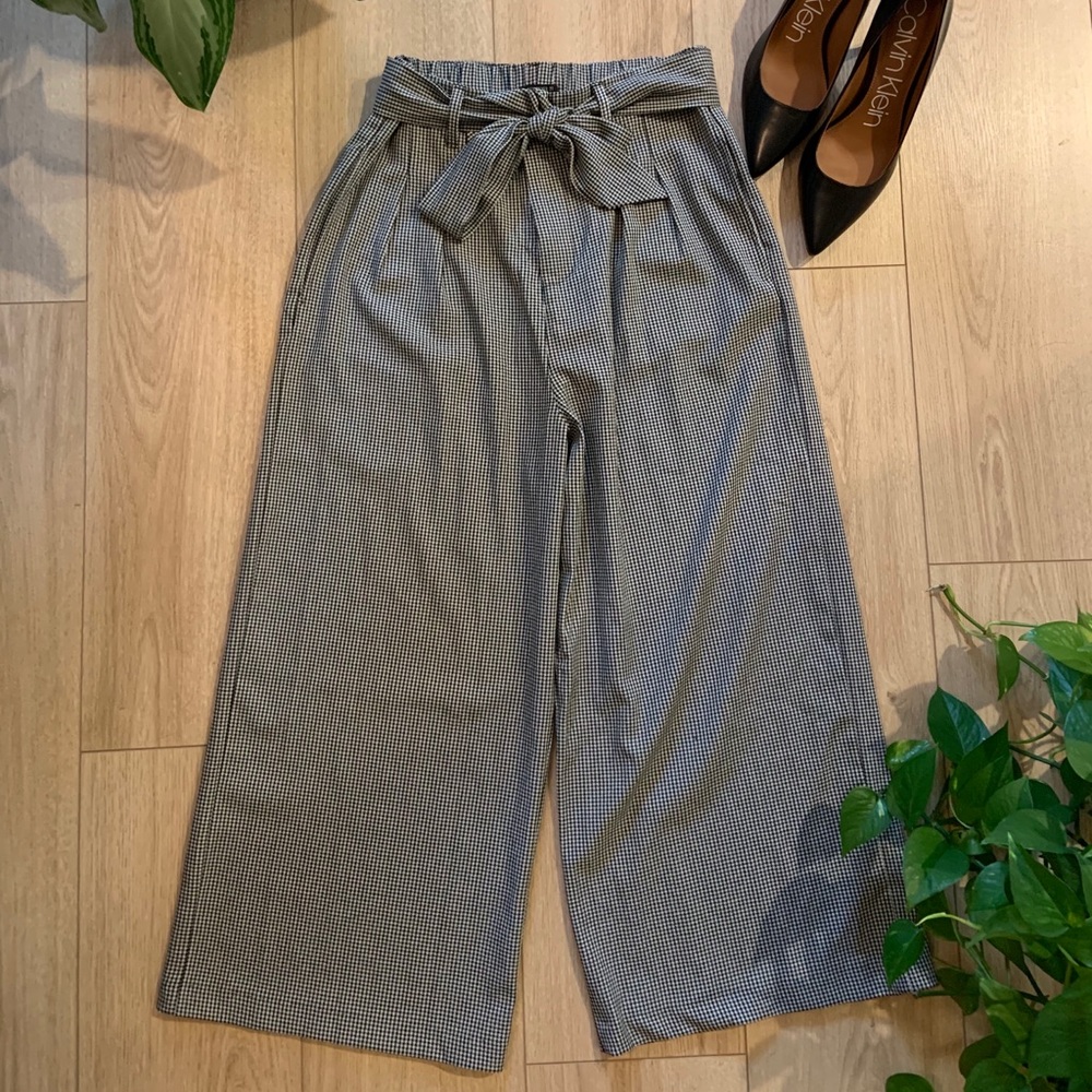 Gingham print capris